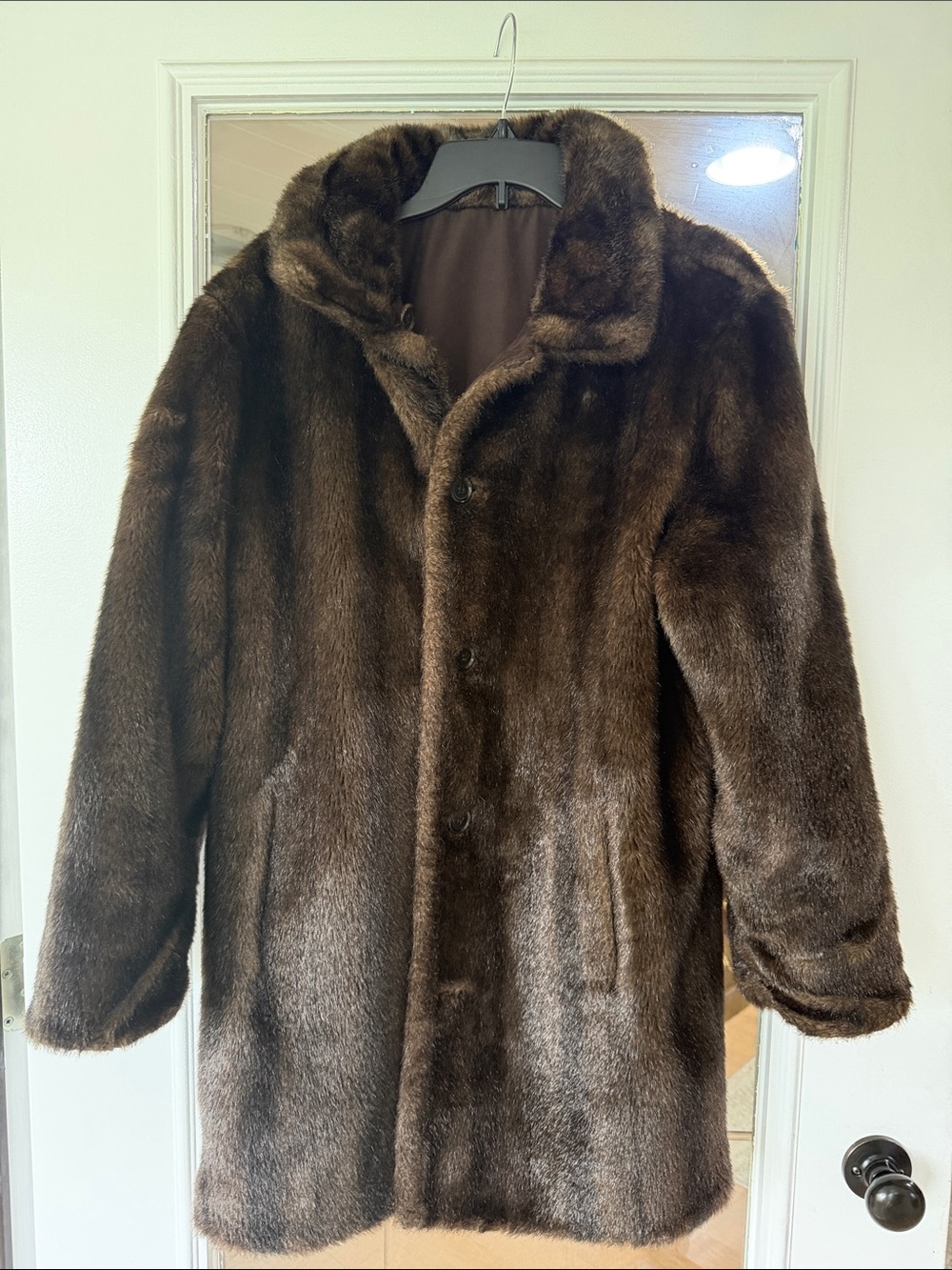 Gallery reversible brown faux fur coat - size Medium
